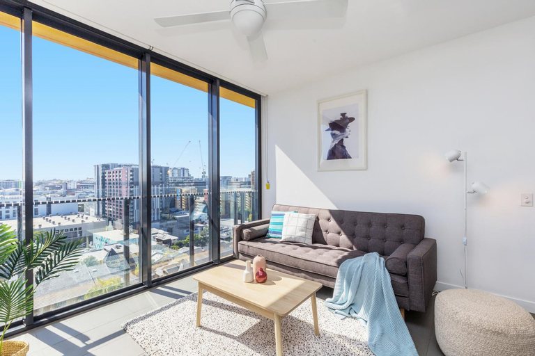 KOZYGURU FORTITUDE VALLEY AMAZING VIEW 2BED APT + FREE PARKING QFV010, Fortitude Valley