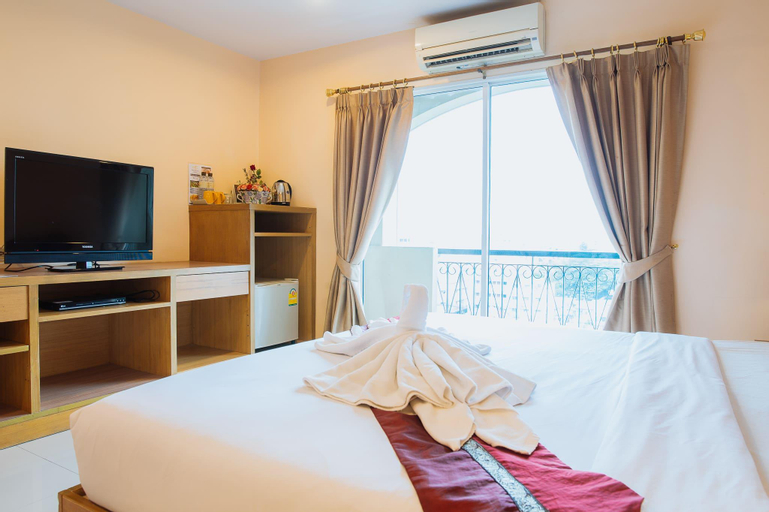 Bedroom 28