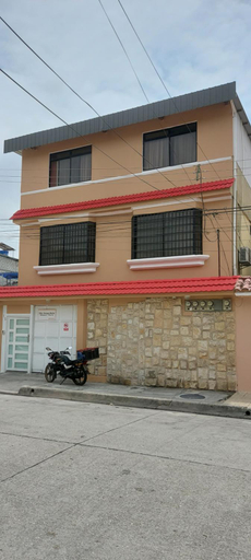 Others 4, Casa Serena, Guayaquil