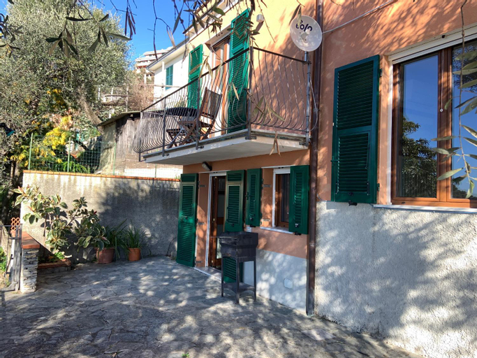 Il Glicine, Genova