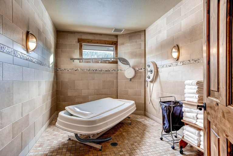 Bathroom, Keystone Lodge & Spa, A Vail Resorts Property, Summit