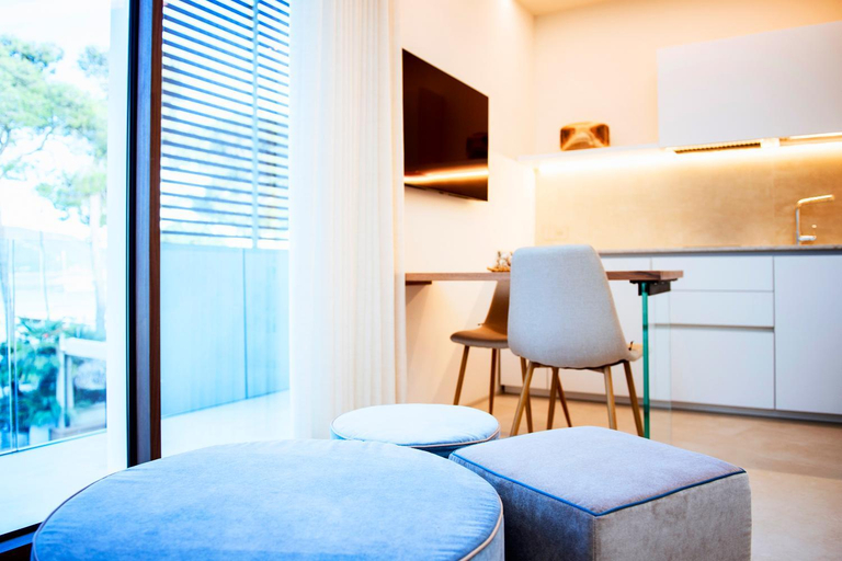 Others 4, Vistamare Suite & Room, Livorno