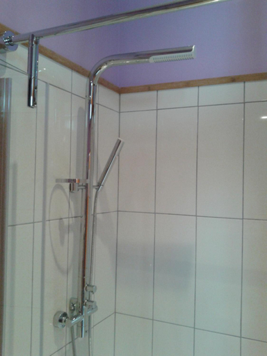 Bathroom 3, Au Jardin des Deux Ponts, Somme