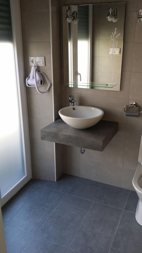 Bathroom 2, Alicante Center Apart, Alicante