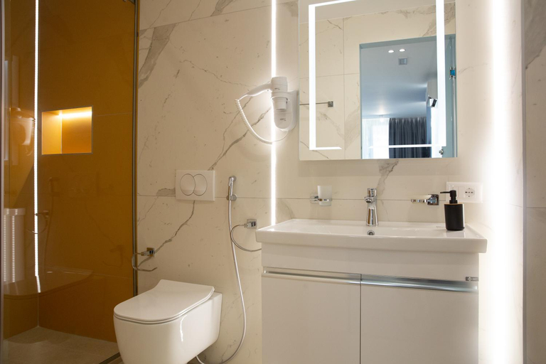 Bathroom 3, Veranda Boutique Hotel, Vlorës