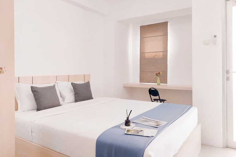 Best Deal Studio Apartment Urbantown Serpong By Travelio