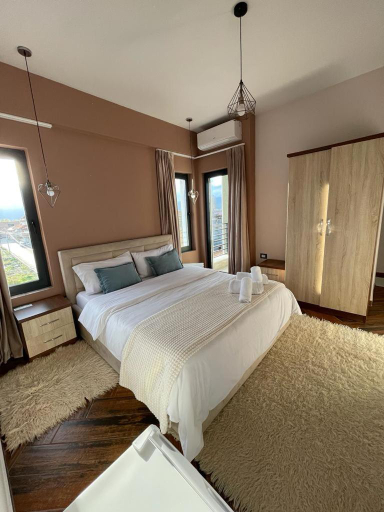 Bedroom 2, Vila Isi, Korçës