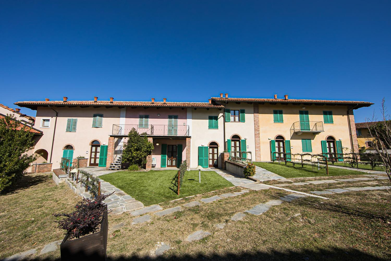 La Torricella Case Vacanze Appartamenti con Piscina, Cuneo