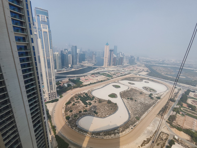 Others 5, Lux BnB Aykon City I Skyline Canal Views, Dubai