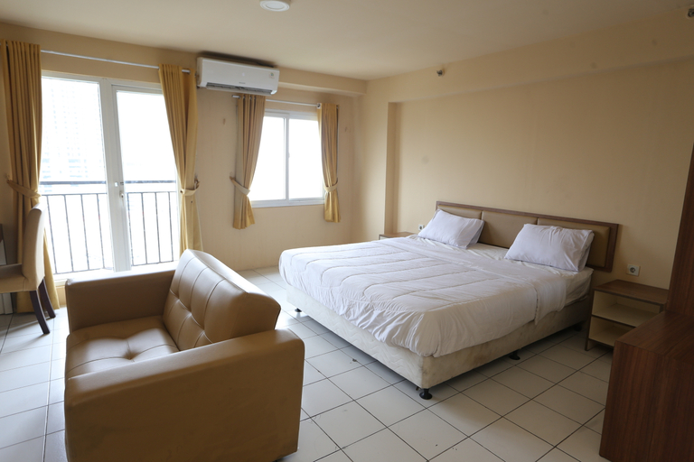 Bedroom 3, Apartemen Mutiara Bekasi by Alfa Rooms, Bekasi