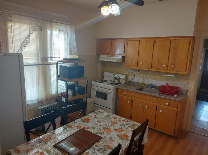 Others 5, Crsytal Chateau Room Rental, New York
