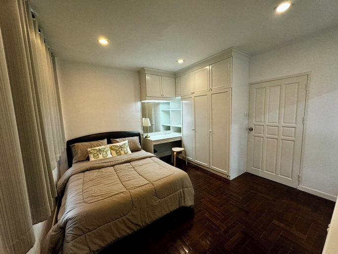 Bedroom 5, Comfy Crib Hostel 2, Wattana