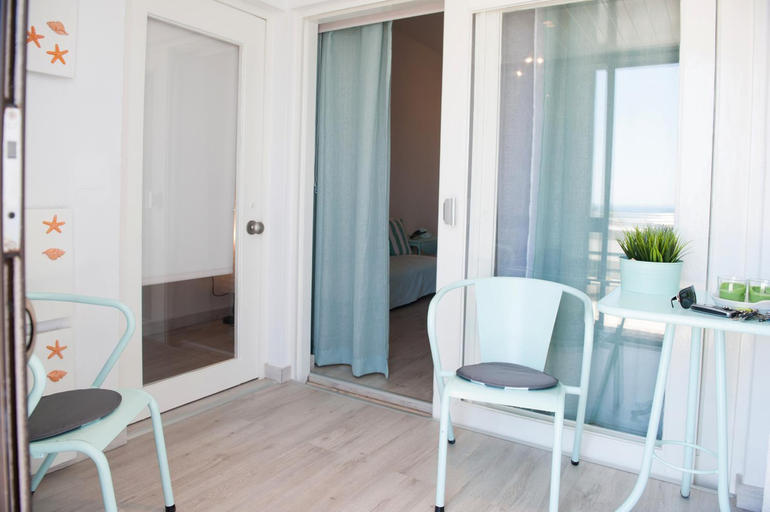 Others 3, Apartamento do Atlantico, Sesimbra