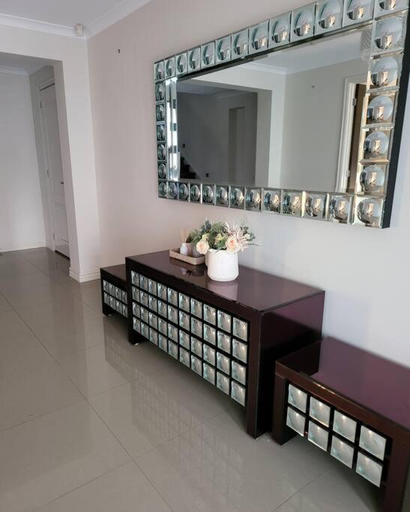 2, Luxury Green, Melbourne