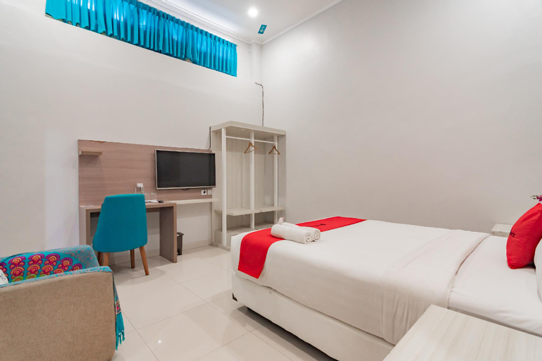 Bedroom 12
