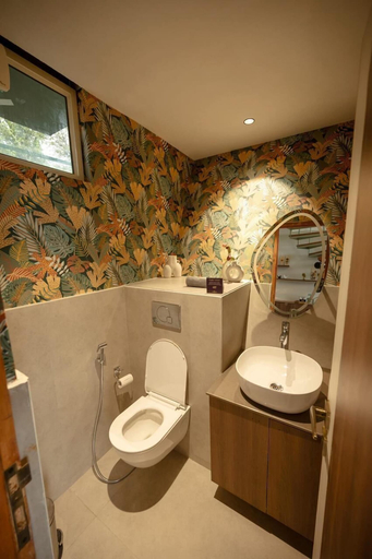 Bathroom 3, Himadvaya- The Himalayan Prism, Almora