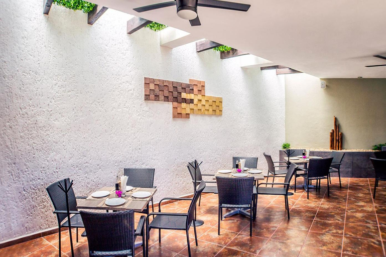 Others 4, Miia Hotel Boutique, Ezequiel Montes