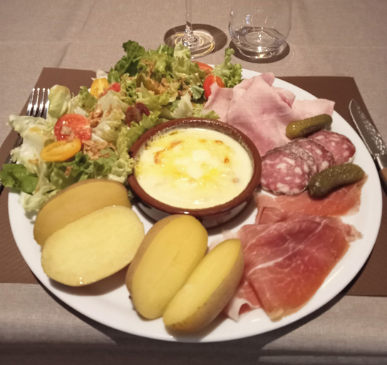 Food & Drinks 5, CONTACT HOTEL LE BOIS SAUVAGE, Ardèche