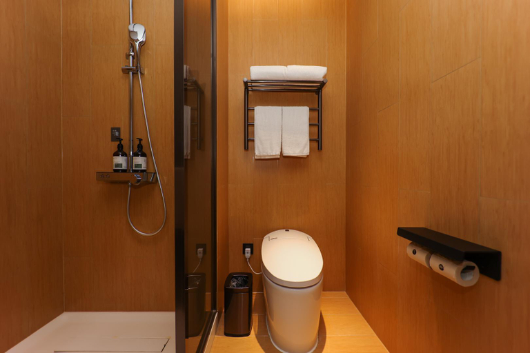 Bathroom 4