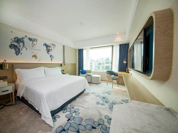 Bedroom 24