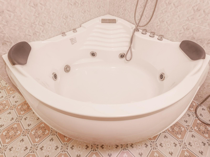 Bathroom 3