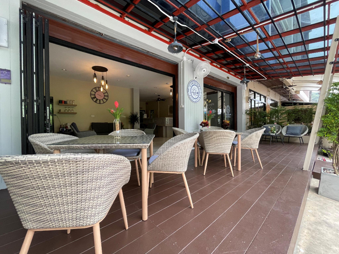 Food & Drinks 5, Kata Sea Blue, Phuket Island