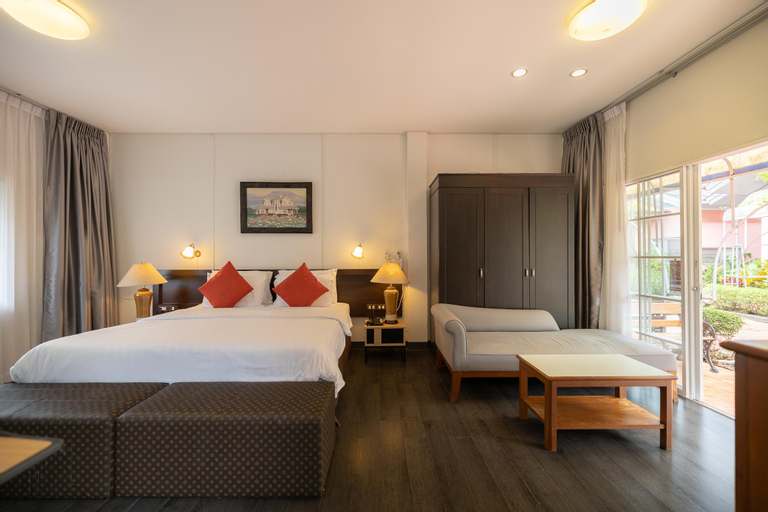 Bedroom 8