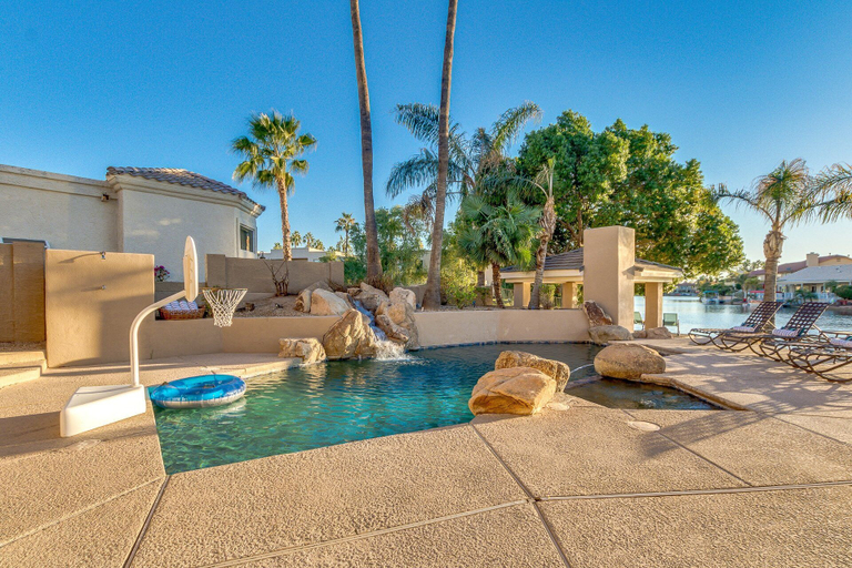 Sport & Beauty 4, Sandpiper Gilbert, Maricopa