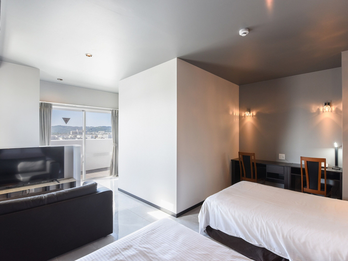 Bedroom 2, Rich Reson AWASE, Okinawa