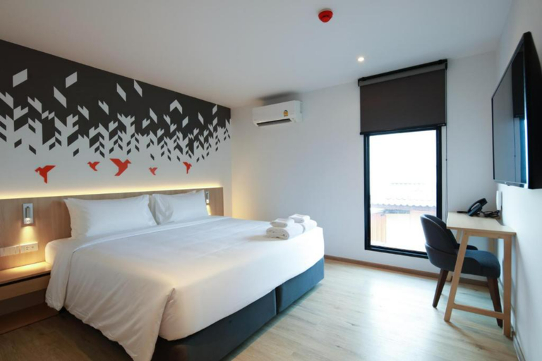 KOO HOTEL Room Type - Deluxe Twin Bed