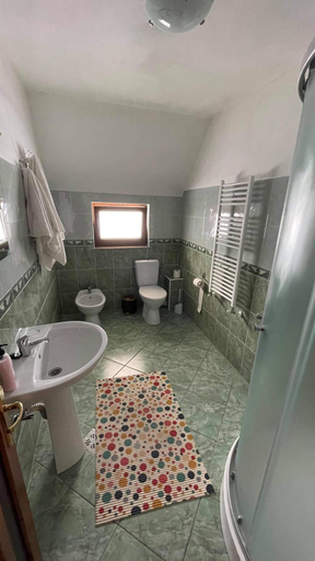 Others 3, Casa Paty, Manastirea Humorului