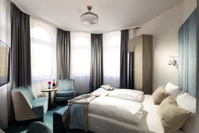 Bedroom 4, Hotel Leuchtturm, Ostholstein