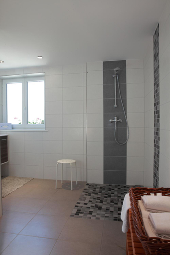 Bathroom 4, Hotel Les Portes De La Vallee, Haut-Rhin