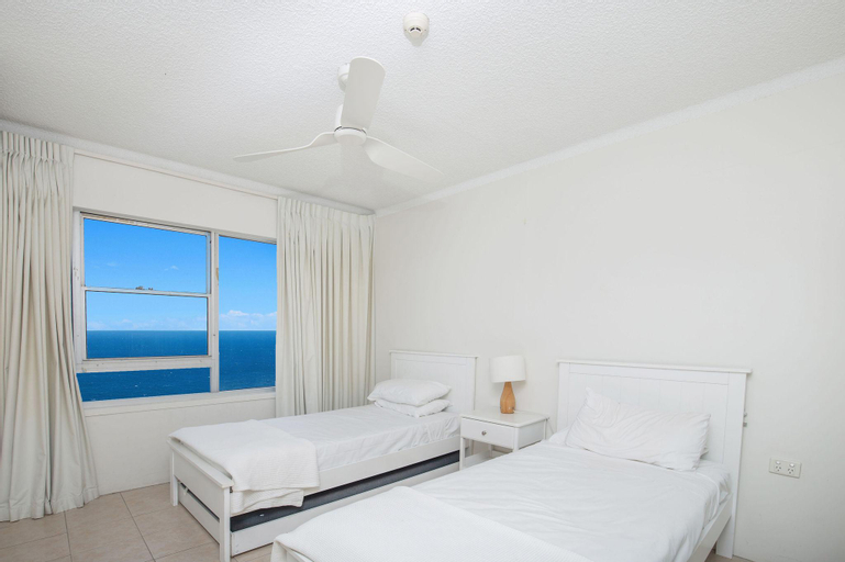 Bedroom 15