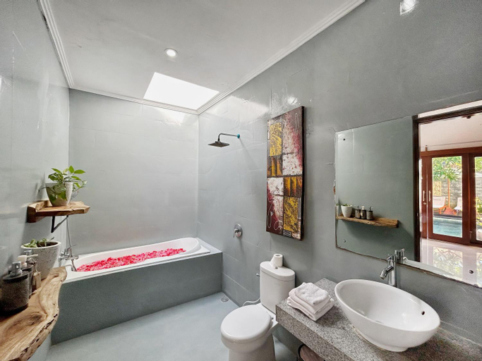 Bedroom 3, CASA BISMA - 3 Bedroom Villa with Pool in LEGIAN, Badung