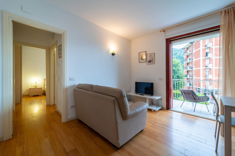 Others 5, Como Comfort Flat by Wonderful Italy, Como