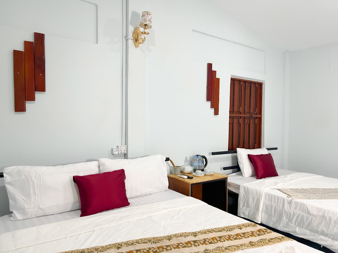 Bedroom 8
