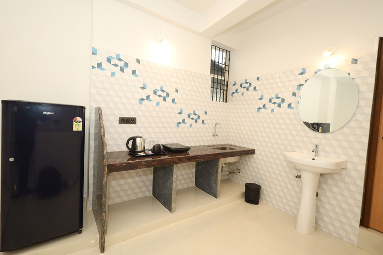 Bathroom 4, House of Brothers , North Goa