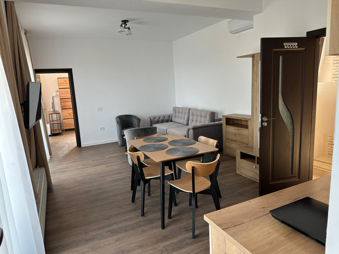 Others 5, FORREST Villa, Tuzla