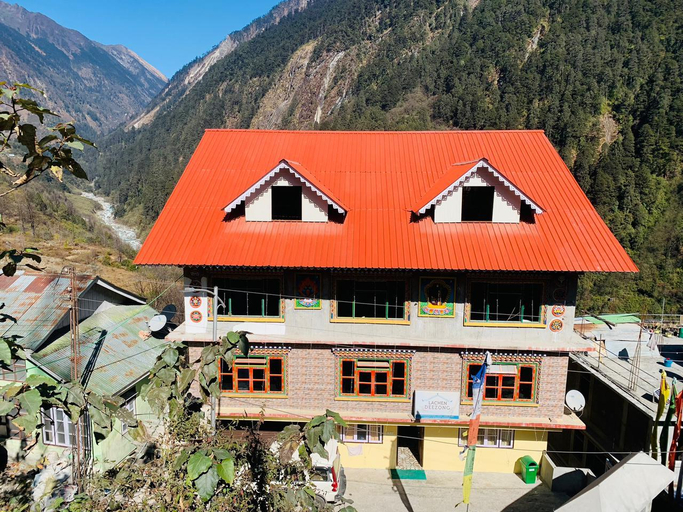 Others 3, Rufina Lachen Deezong, North Sikkim