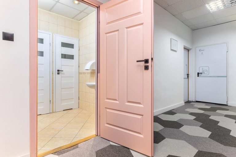 Others 5, Moon Hostel, Warsaw