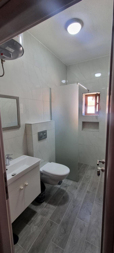 Bedroom 2, Delight Apartments Pogradec 303, Pogradecit
