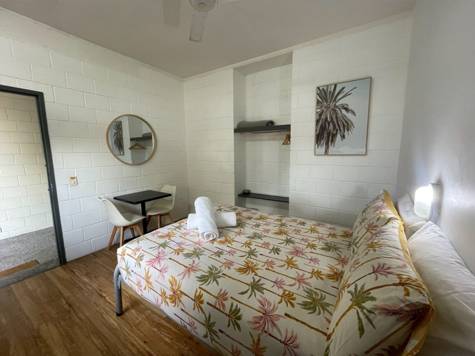 Bedroom 3, YHA Coolangatta Gold Coast, Gold Coast