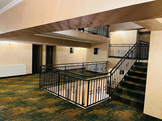 Others 5, Hotel La Ane, Babadag