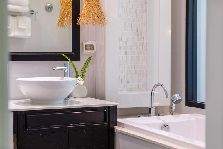 Bathroom 5