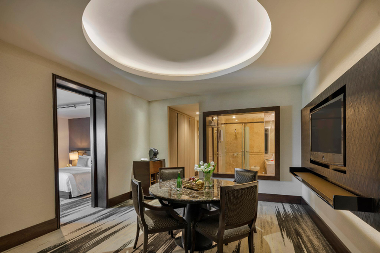 Dining Room 28