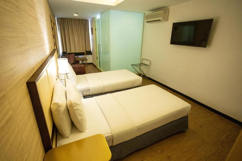 Bedroom 15