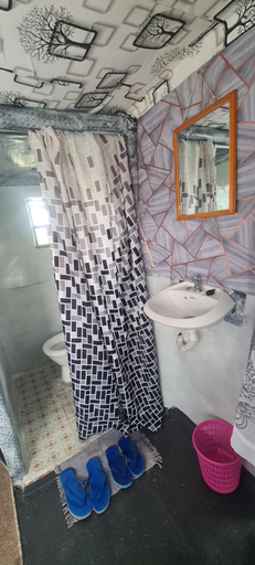 Bathroom, Mambo Game View, Nakuru Town East