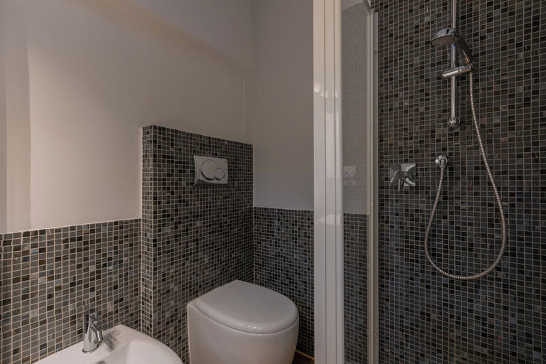 Bathroom 3, Barbaroux Apartments by Wonderful Italy, Torino
