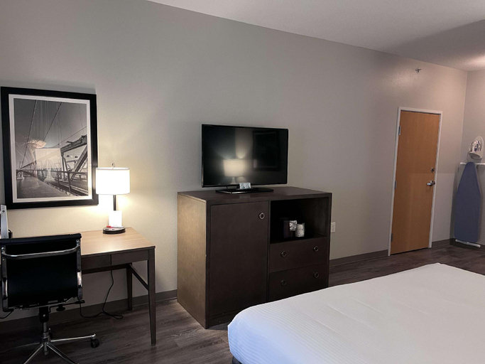 Bedroom 14